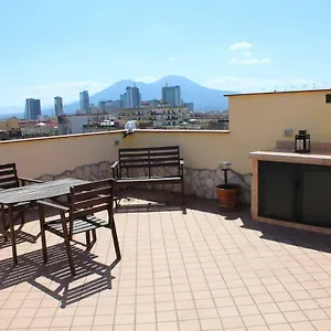 Apartament L'occhio Sul Vesuvio Con Terrazza Privata E Casa Senza Terrazza Privata, Neapol
